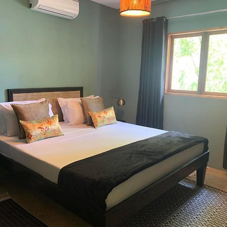 La Plage Hotel إل نيدو المظهر الخارجي الصورة