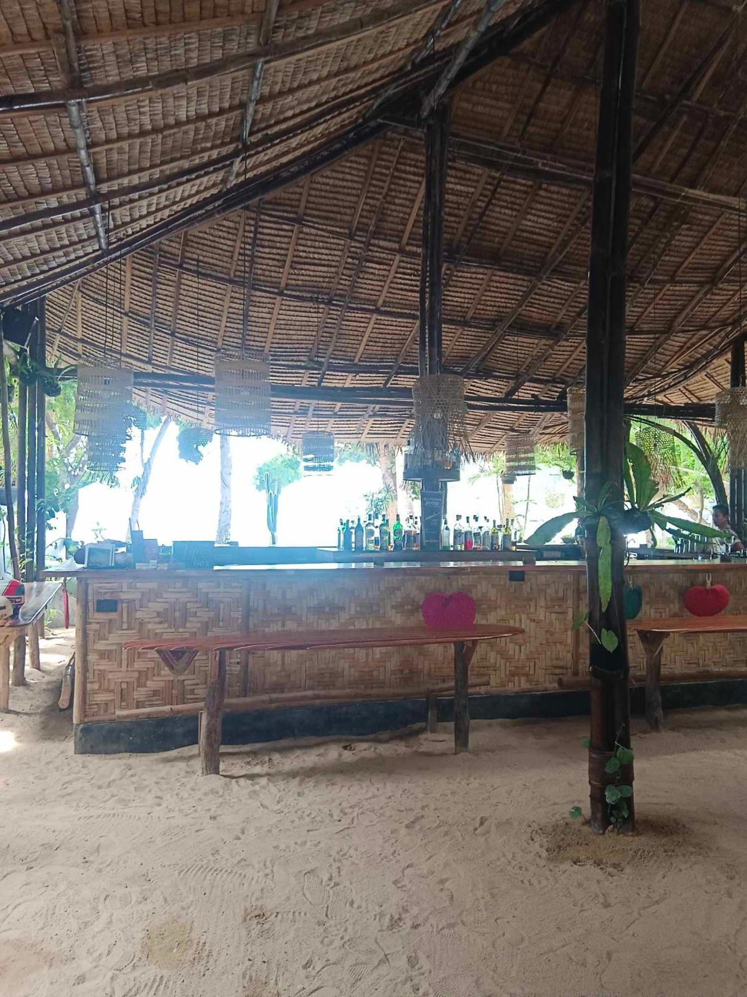 La Plage Hotel إل نيدو المظهر الخارجي الصورة