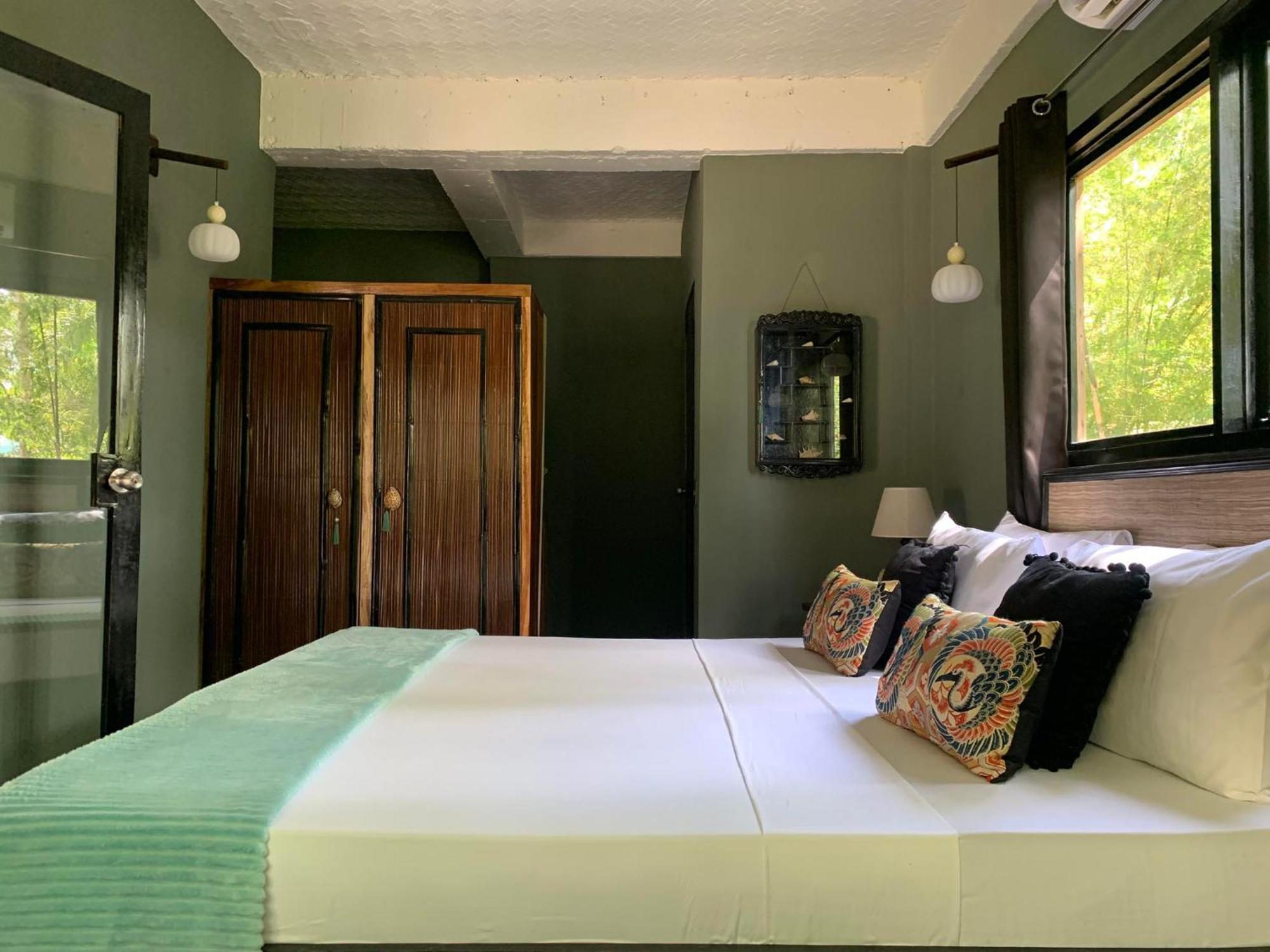 La Plage Hotel إل نيدو المظهر الخارجي الصورة